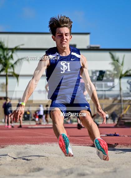 Thumbnail 2 in CIF-SS Sea View League Finals photogallery.
