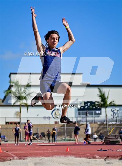 Thumbnail 2 in CIF-SS Sea View League Finals photogallery.