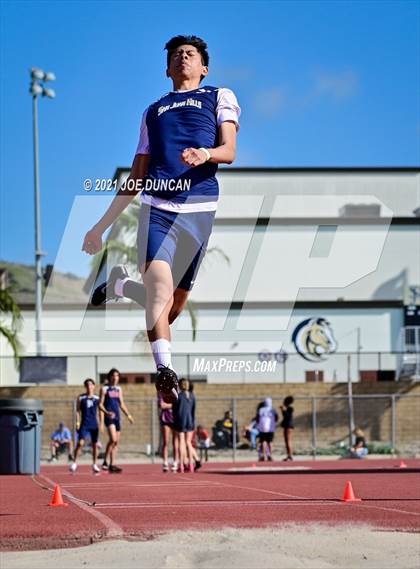 Thumbnail 3 in CIF-SS Sea View League Finals photogallery.