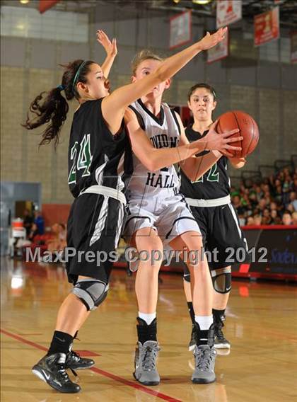 Thumbnail 1 in Providence Hall vs. Orangewood Academy (CIF SS D6 Final) photogallery.