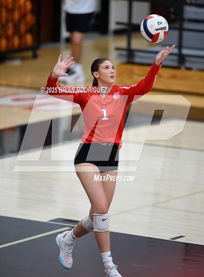 Thumbnail 1 in Westside vs. Pocahontas (AAA 4A East Regional Round 2) photogallery.