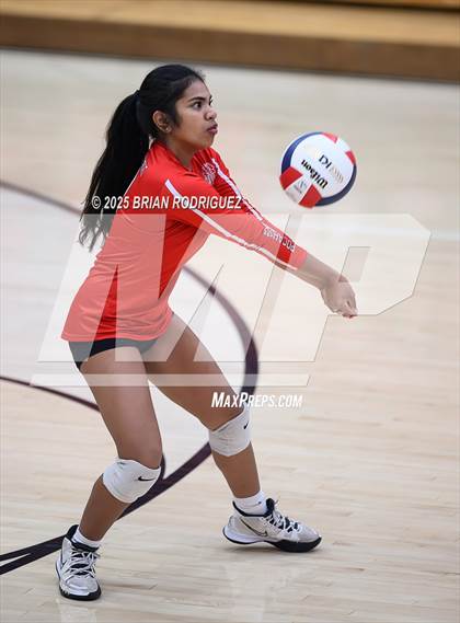 Thumbnail 3 in Westside vs. Pocahontas (AAA 4A East Regional Round 2) photogallery.