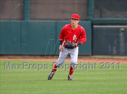 Thumbnail 3 in St. Mary's vs. Orange Lutheran photogallery.