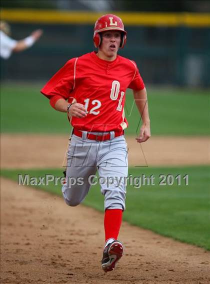 Thumbnail 2 in St. Mary's vs. Orange Lutheran photogallery.