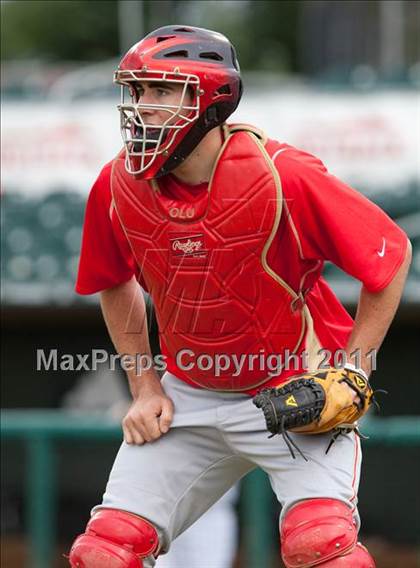 Thumbnail 3 in St. Mary's vs. Orange Lutheran photogallery.