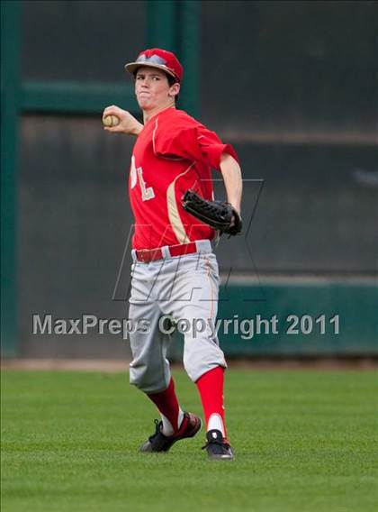Thumbnail 3 in St. Mary's vs. Orange Lutheran photogallery.