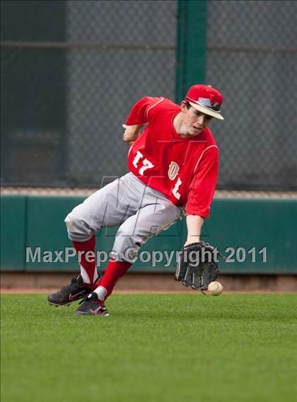 Thumbnail 3 in St. Mary's vs. Orange Lutheran photogallery.