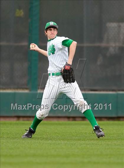 Thumbnail 2 in St. Mary's vs. Orange Lutheran photogallery.