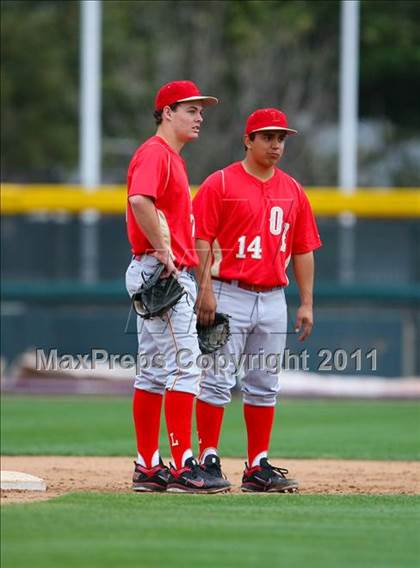 Thumbnail 2 in St. Mary's vs. Orange Lutheran photogallery.