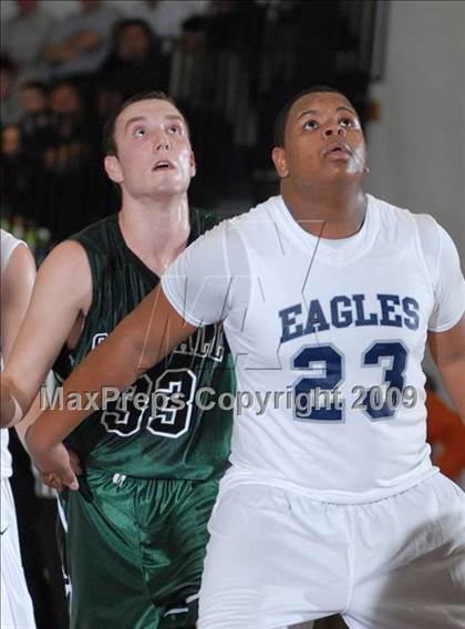 Thumbnail 3 in Burke Catholic vs. Cornwall (Warwick Valley Coaches vs. Cancer Tip-Off Classic) photogallery.