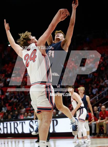Thumbnail 1 in Woods Cross vs. Springville (UHSAA 5A Semifinal) photogallery.
