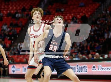 Thumbnail 1 in Woods Cross vs. Springville (UHSAA 5A Semifinal) photogallery.