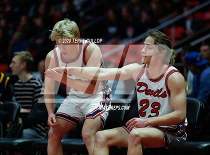 Thumbnail 2 in Woods Cross vs. Springville (UHSAA 5A Semifinal) photogallery.