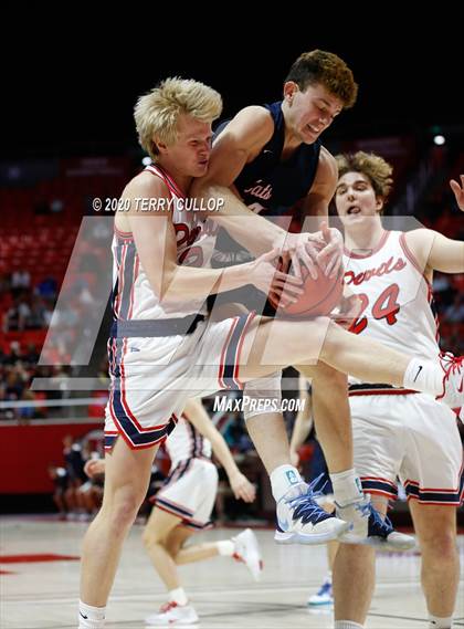 Thumbnail 1 in Woods Cross vs. Springville (UHSAA 5A Semifinal) photogallery.