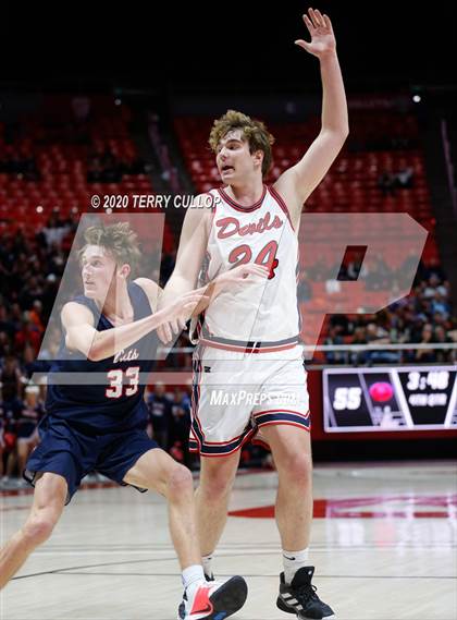 Thumbnail 1 in Woods Cross vs. Springville (UHSAA 5A Semifinal) photogallery.