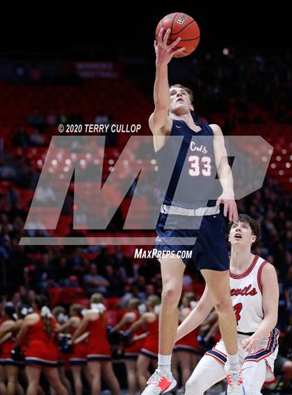 Thumbnail 1 in Woods Cross vs. Springville (UHSAA 5A Semifinal) photogallery.