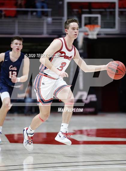 Thumbnail 2 in Woods Cross vs. Springville (UHSAA 5A Semifinal) photogallery.