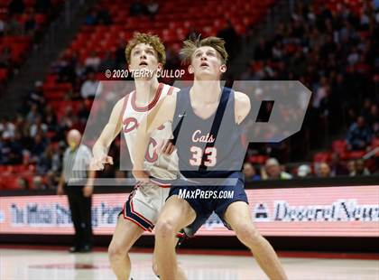Thumbnail 3 in Woods Cross vs. Springville (UHSAA 5A Semifinal) photogallery.