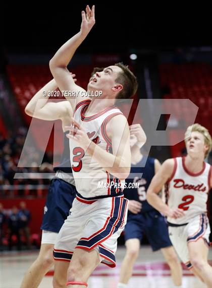 Thumbnail 2 in Woods Cross vs. Springville (UHSAA 5A Semifinal) photogallery.