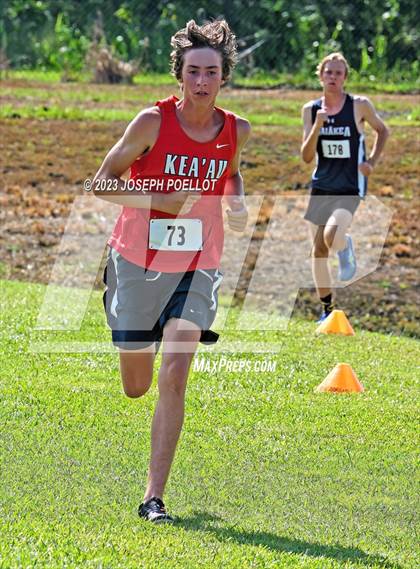 Thumbnail 3 in Kamehameha Invitational photogallery.