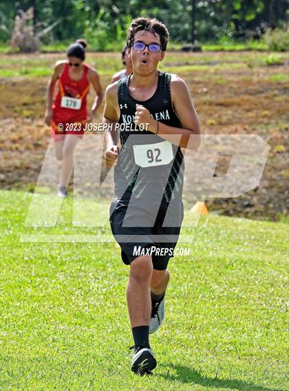 Thumbnail 3 in Kamehameha Invitational photogallery.