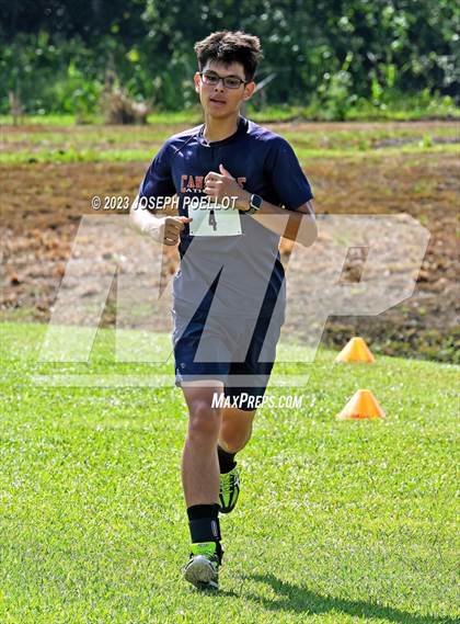 Thumbnail 3 in Kamehameha Invitational photogallery.