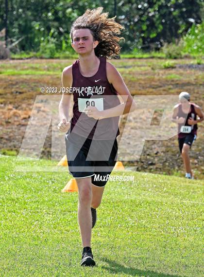 Thumbnail 2 in Kamehameha Invitational photogallery.