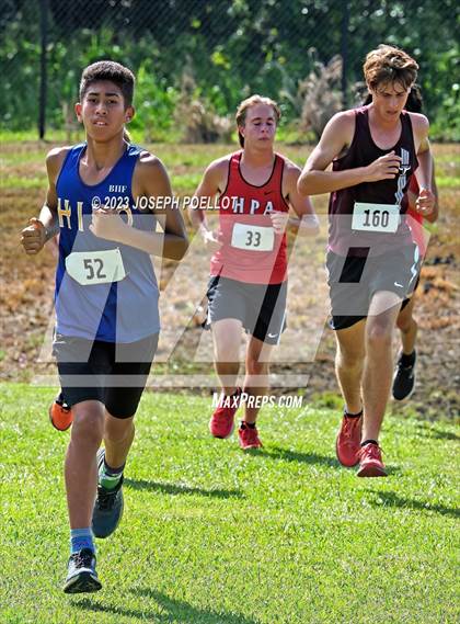 Thumbnail 2 in Kamehameha Invitational photogallery.