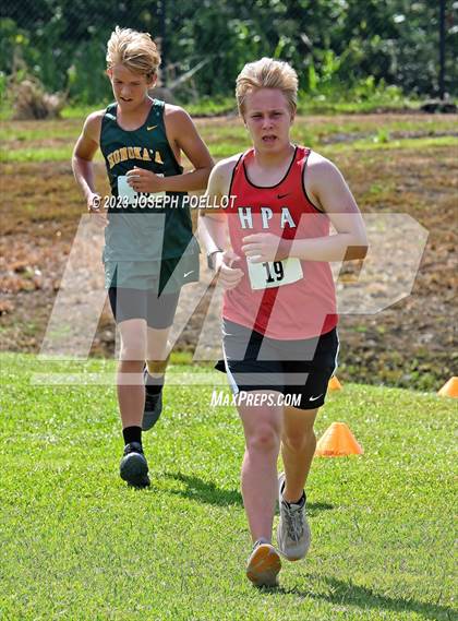 Thumbnail 1 in Kamehameha Invitational photogallery.