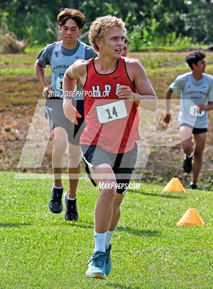 Thumbnail 2 in Kamehameha Invitational photogallery.