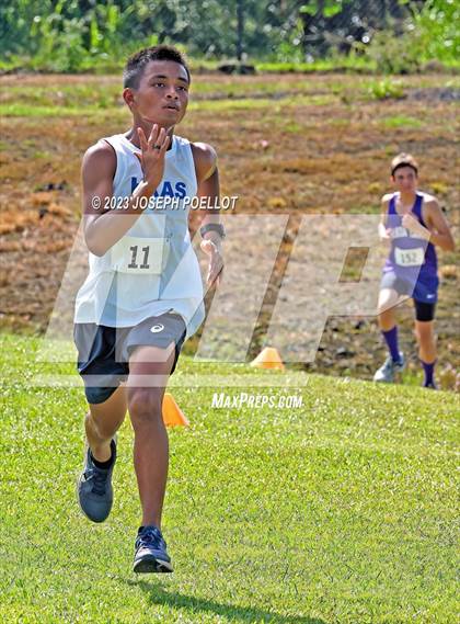 Thumbnail 2 in Kamehameha Invitational photogallery.