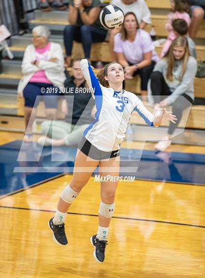 Thumbnail 1 in Indianapolis Bishop Chatard @ Heritage Christian photogallery.