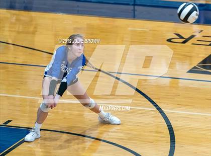 Thumbnail 1 in Indianapolis Bishop Chatard @ Heritage Christian photogallery.