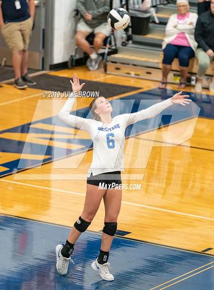 Thumbnail 3 in Indianapolis Bishop Chatard @ Heritage Christian photogallery.