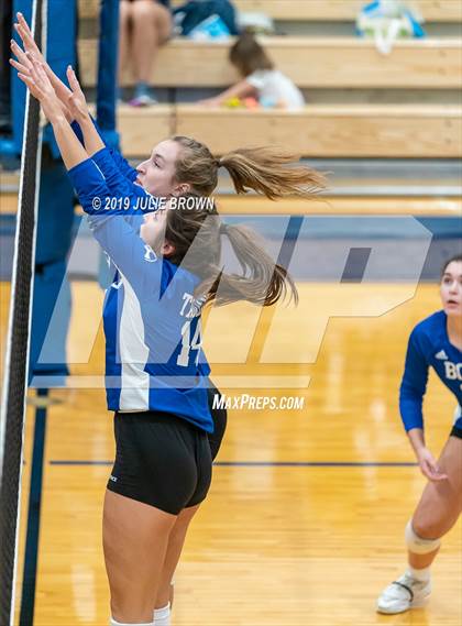 Thumbnail 1 in Indianapolis Bishop Chatard @ Heritage Christian photogallery.
