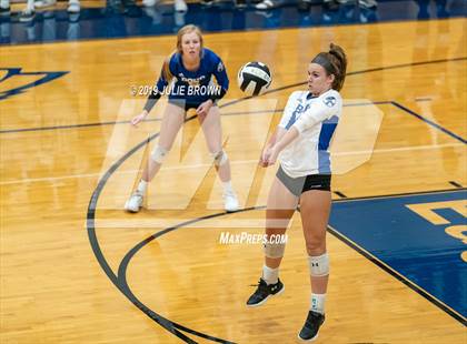 Thumbnail 3 in Indianapolis Bishop Chatard @ Heritage Christian photogallery.