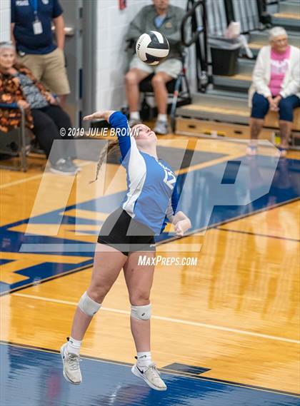 Thumbnail 3 in Indianapolis Bishop Chatard @ Heritage Christian photogallery.