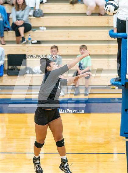Thumbnail 2 in Indianapolis Bishop Chatard @ Heritage Christian photogallery.