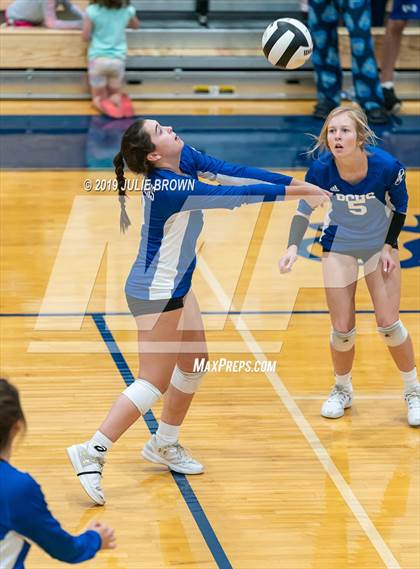 Thumbnail 2 in Indianapolis Bishop Chatard @ Heritage Christian photogallery.