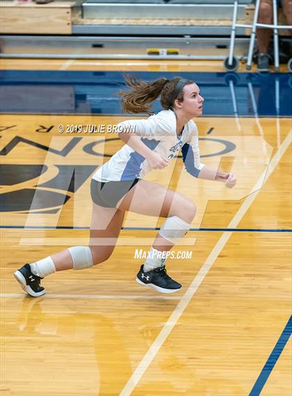 Thumbnail 2 in Indianapolis Bishop Chatard @ Heritage Christian photogallery.