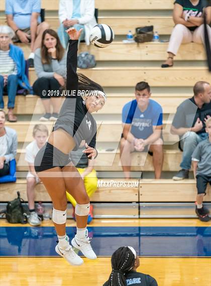 Thumbnail 2 in Indianapolis Bishop Chatard @ Heritage Christian photogallery.