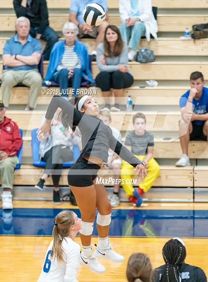 Thumbnail 1 in Indianapolis Bishop Chatard @ Heritage Christian photogallery.