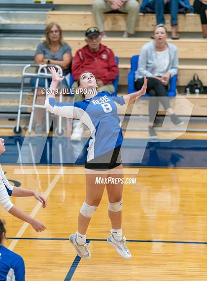Thumbnail 1 in Indianapolis Bishop Chatard @ Heritage Christian photogallery.