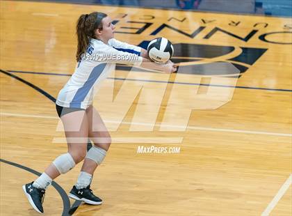 Thumbnail 1 in Indianapolis Bishop Chatard @ Heritage Christian photogallery.