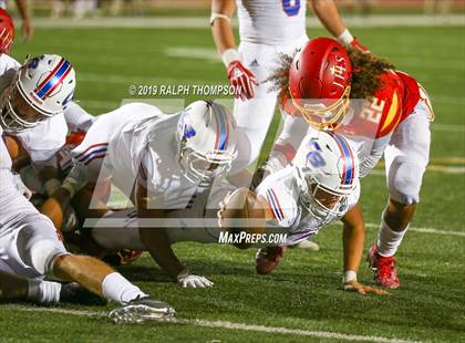 Thumbnail 3 in Jesuit vs. Christian Brothers (Holy Bowl) photogallery.