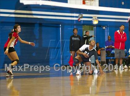 Thumbnail 2 in Taft @ El Camino Real photogallery.