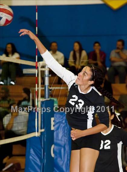 Thumbnail 1 in Taft @ El Camino Real photogallery.