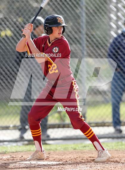 Thumbnail 1 in La Canada vs Cathedral photogallery.