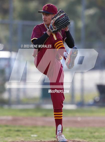 Thumbnail 3 in La Canada vs Cathedral photogallery.
