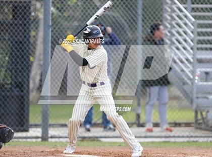 Thumbnail 1 in La Canada vs Cathedral photogallery.